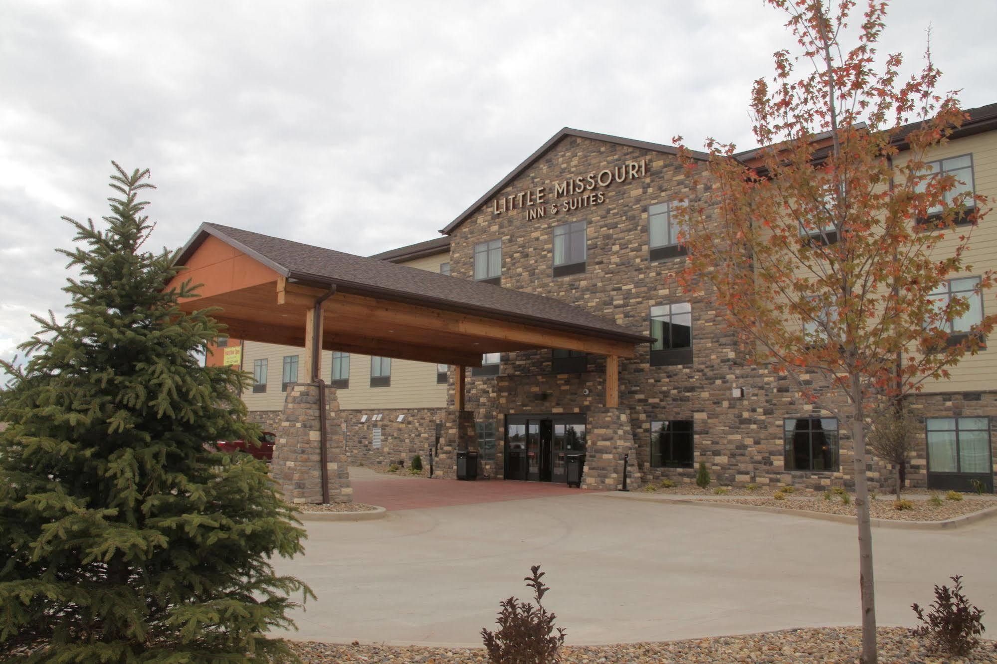 Little Missouri Inn & Suites Watford City Exteriér fotografie